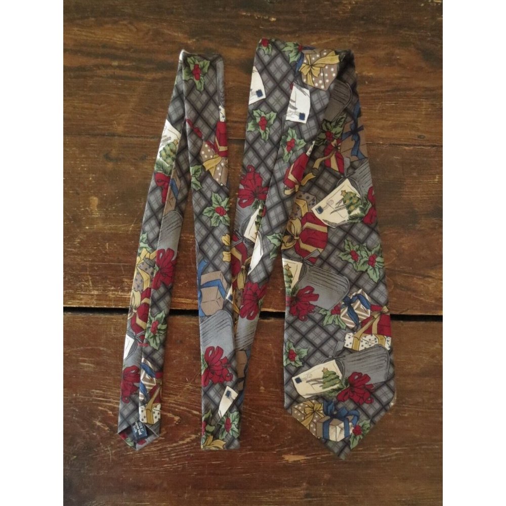 ZYLOS GEORGE MACHADO Christmas Necktie - Picture 9 of 10